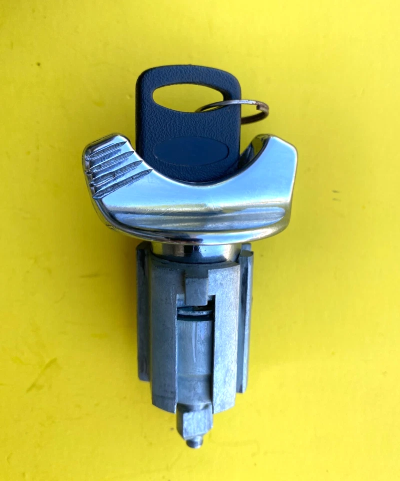 Bloqueo interruptor de encendido Mercury Grand Marquis 1992-1994 con llave OEM E9TZ-11582-A Foto 2 de 4