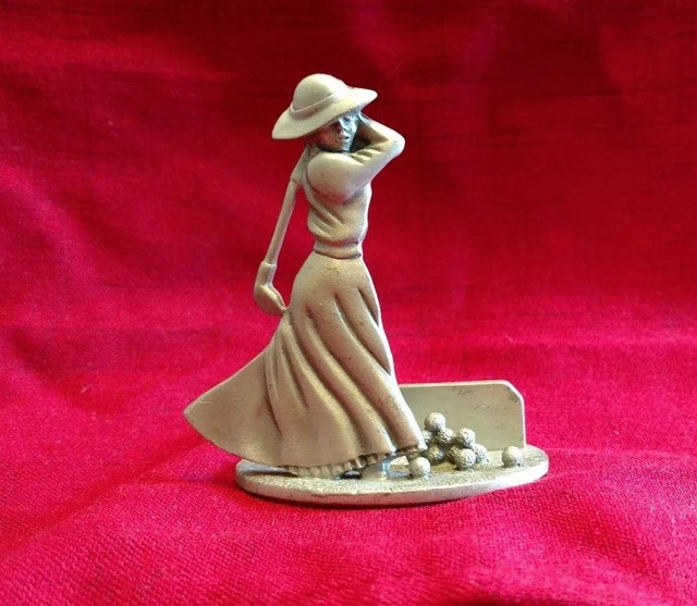 Lady Female Golfer Golfing Figurine on Stand Golf Balls Made by