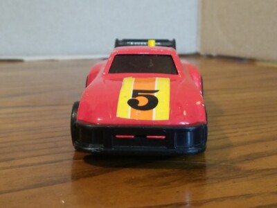 Vintage TONKA Clutch Poppers 5.75” Porsche 6175 RED Race CAR Metal