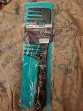 New GOODY Total Texture Detangling Comb Wide Spaced Teeth Preserve Curl