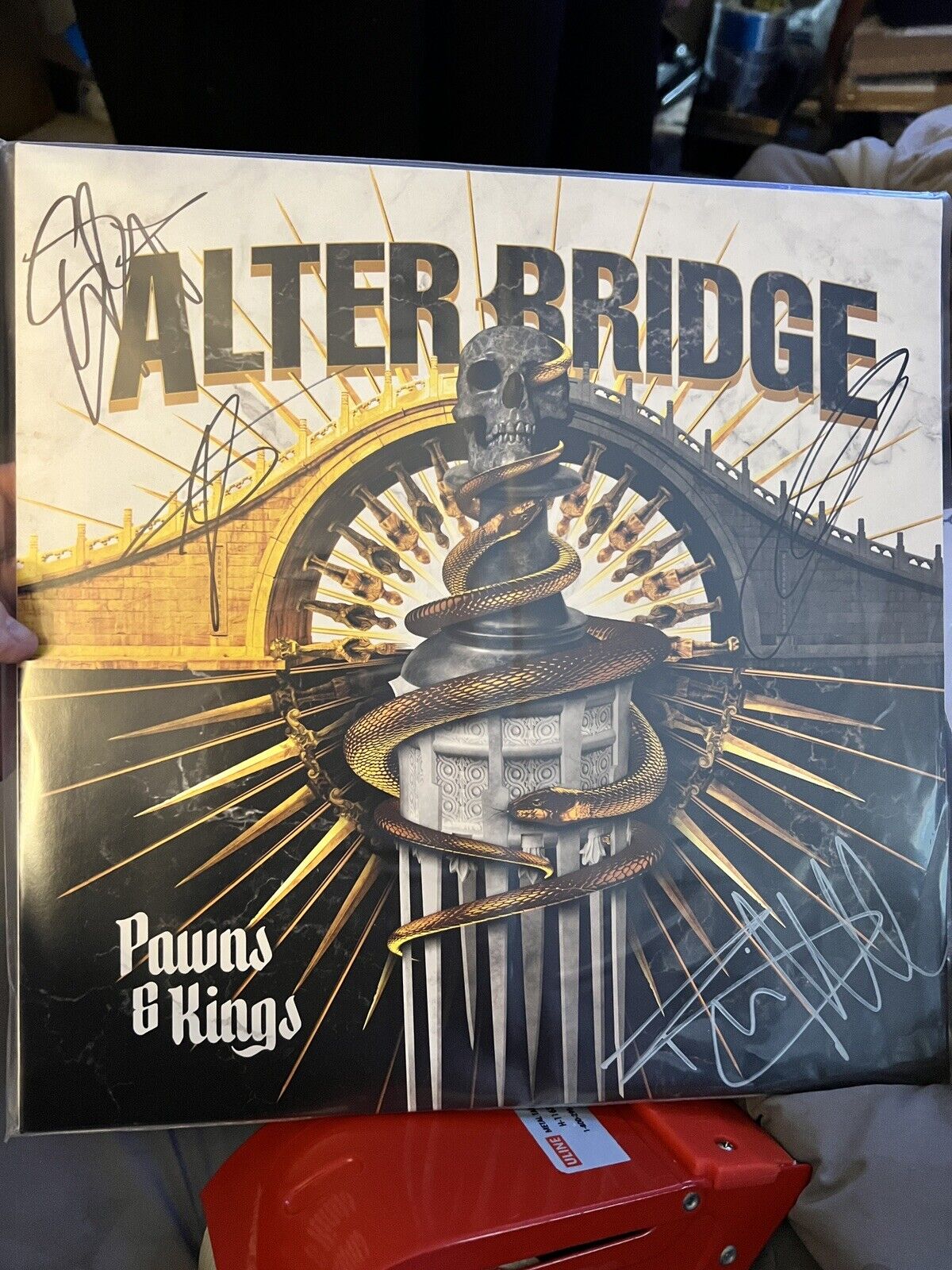 ALTER BRIDGE SIGNED PAWNS & KINGS Yellow Transparent AUTOGRAPHED VINYL