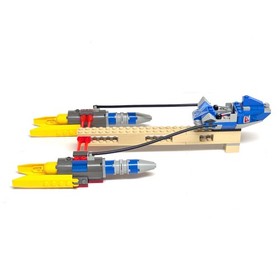 1999 LEGO System Star Wars 7131 Anakin's Podracer PADME MINIFIG MISSING HEAD