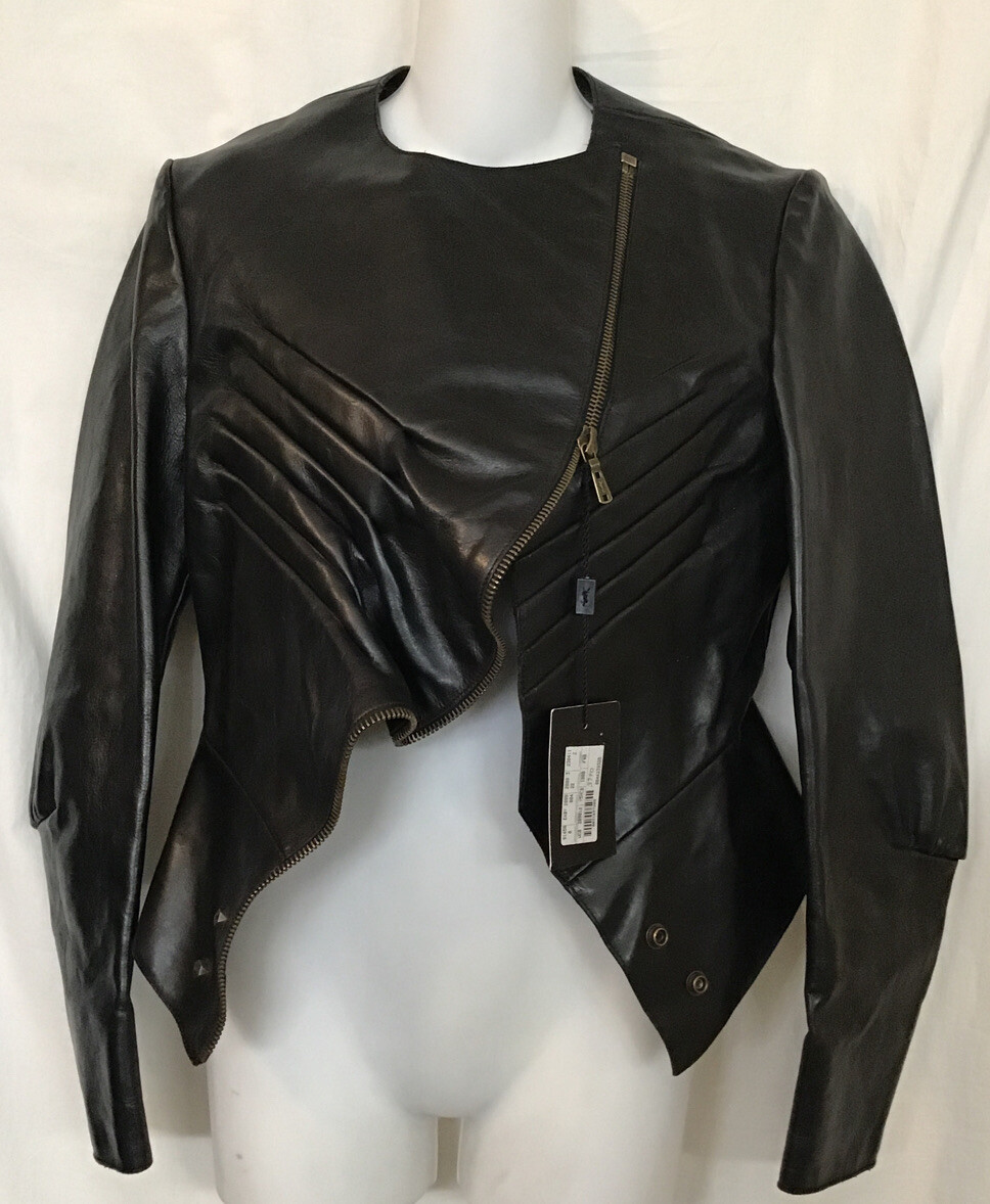 Yves Saint Laurent 2008 Giacca in pelle nera rigida manica a 1 2 cerniera a L taglia F 42 Nuova con etichette