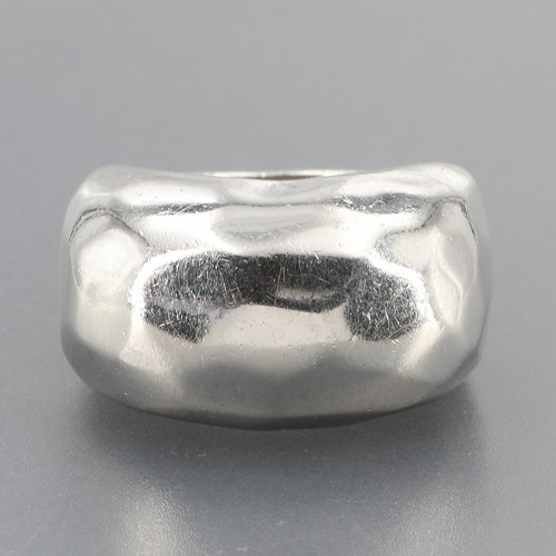 Silpada CLASSIQUE Hammered Sterling Silver Wide Band Dome Ring R2758 Size 8 - Picture 2 of 7