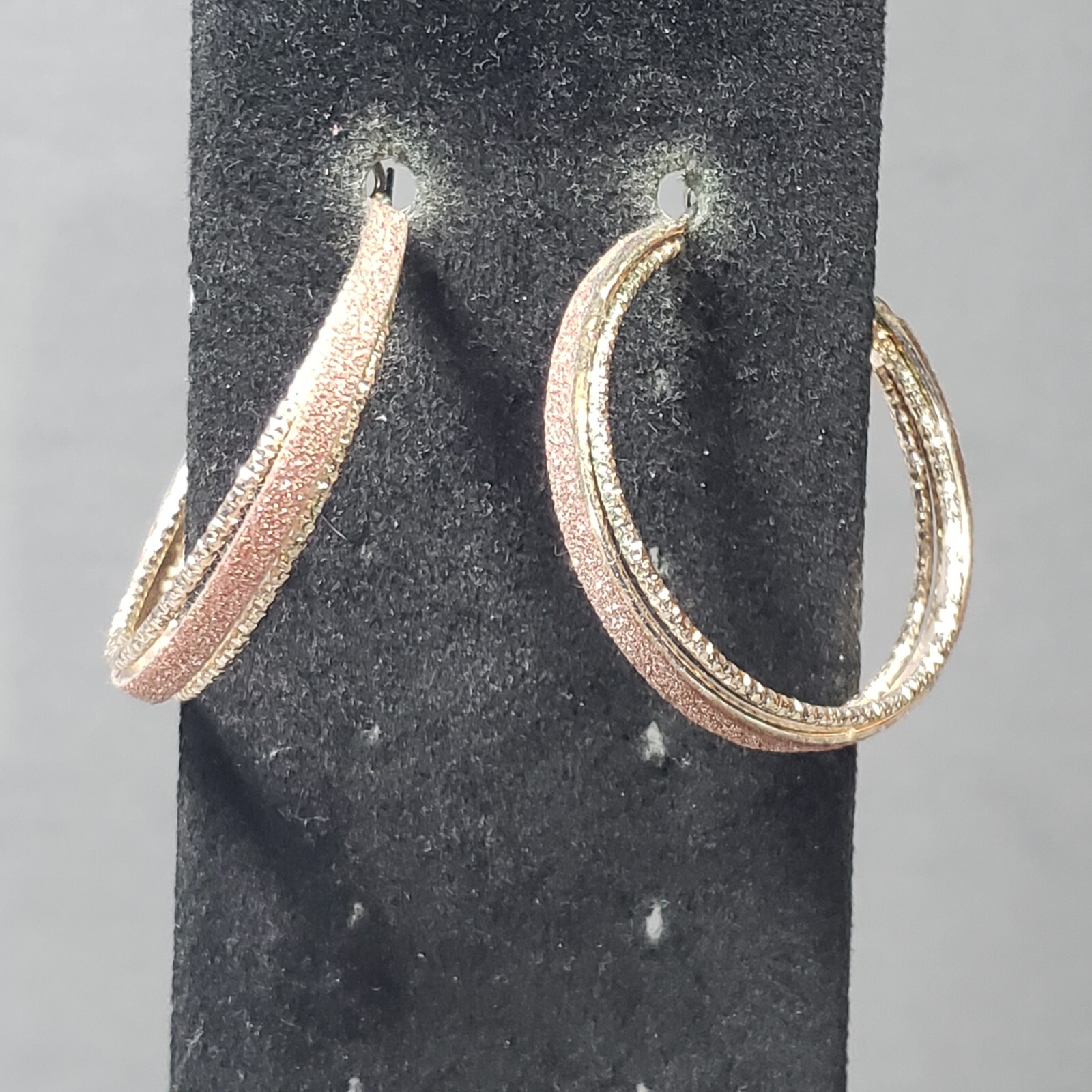Hoop Earrings Gold Tone Pink Dangle Mid Century Modernist Bohemian Pierced 1.5