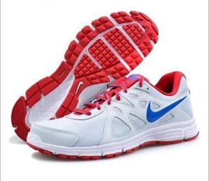 nike revolution trainers