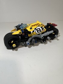 LEGO TECHNIC (Pull Back Motor) Stunt Bike 42058 Built (Bike Only)