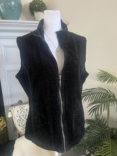 Woolrich Women's Ribbed Corduroy Full Zip Vest Size M Black