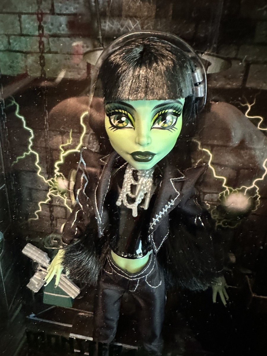 NIB 2026 Monster High Skullector X Universal Monsters Frankenstein
