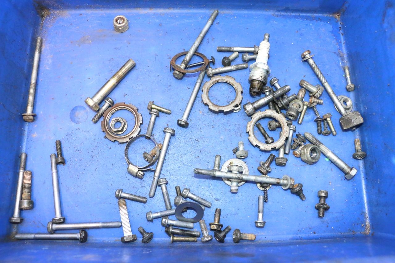 SCREWS BAG - PEUGEOT LUDIX ONE 50 (2004 - 2006)