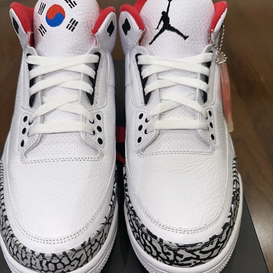 Talla 11 - Air Jordan 3 Retro Seúl Corea muestra limitada  Foto 4 de 4