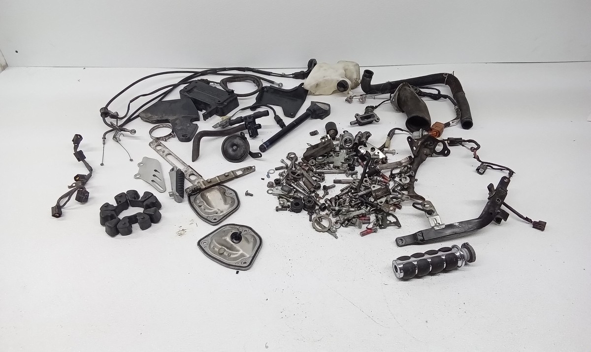 06-11 KAWASAKI NINJA ZX14 PARTS AND HARDWARE NUTS BOLTS | eBay