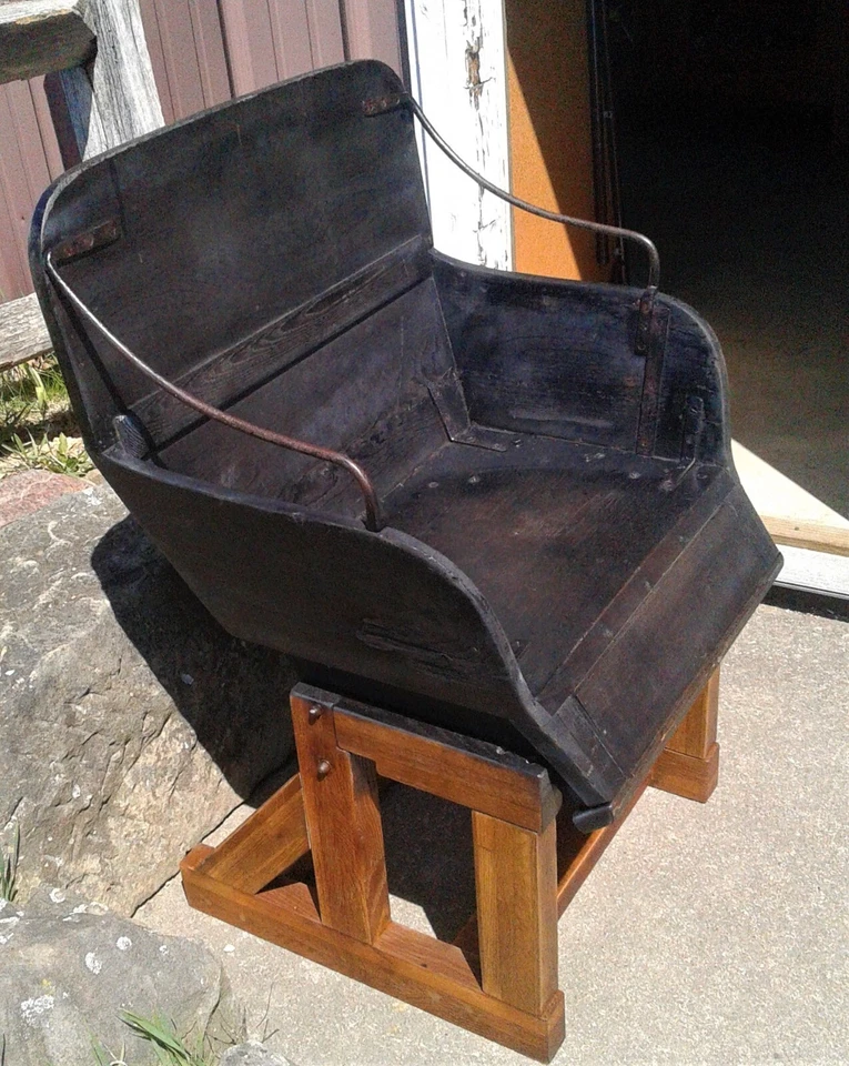 Banco de asiento de carro tamaño pony antiguo de la década de 1880 Foto 3 de 4