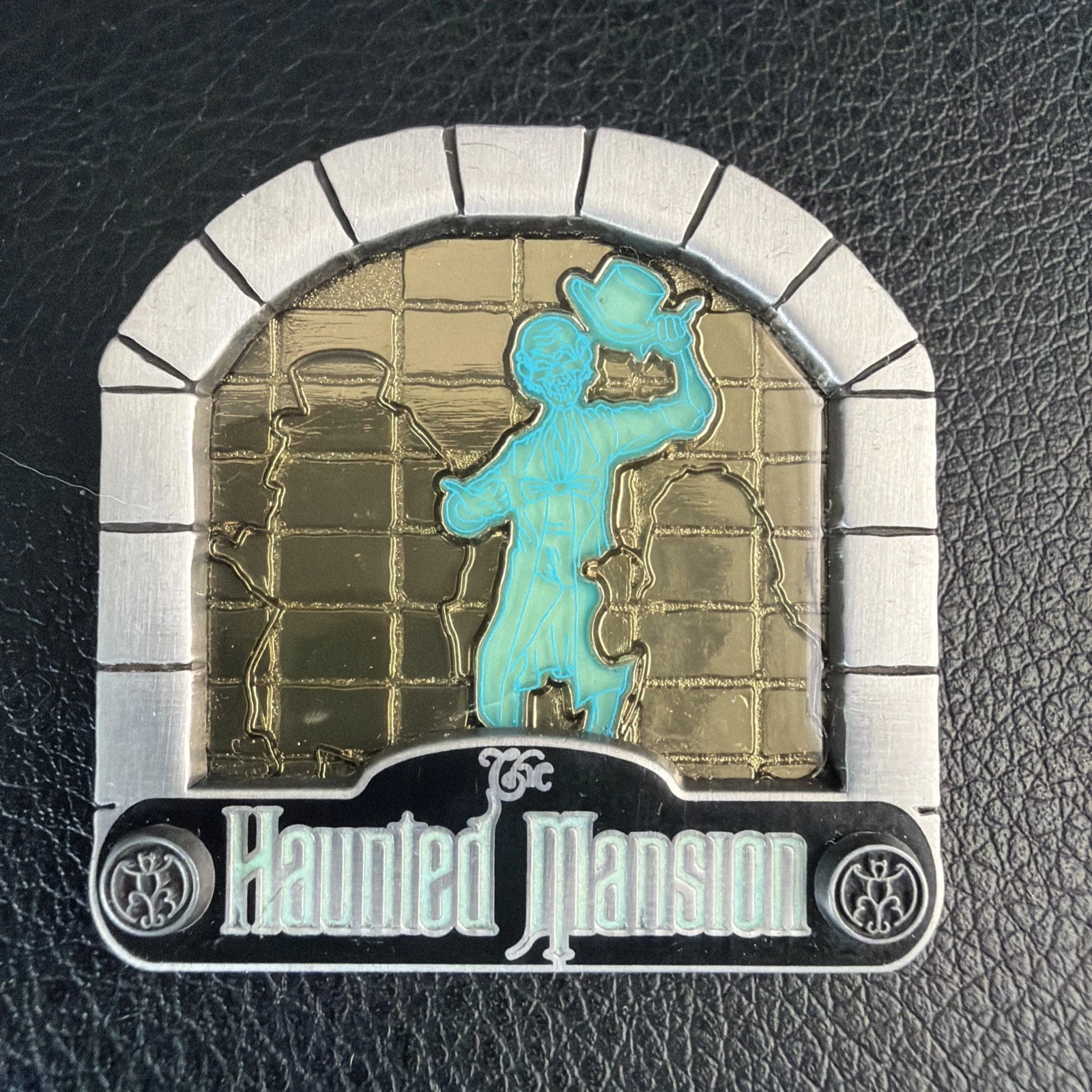 Disney Park Pack Hitchhiking Ghost Ezra Pin LE 750 Haunted Mansion