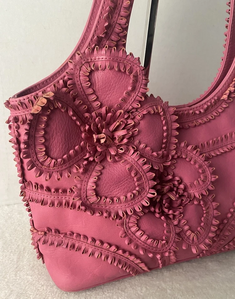 Isabella Fiore 3D Floral Cuero Hobo Bolso de Hombro Bolso Rosa Vintage LEER Foto 2 de 4