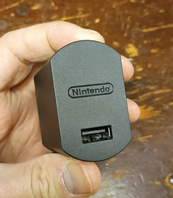 Nintendo NES Classic Edition Bundle - Authentic & Complete - Controllers & Extra