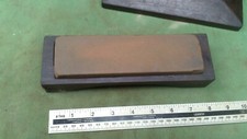 Vintage  Norton  USA   oil honing / sharpening stone, in A hardwood  box.
