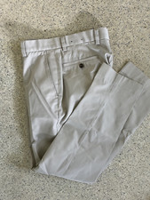 Brooks Brothers Light Weight Advantage Chino Stretch Milano Fit 30 W/ 30L
