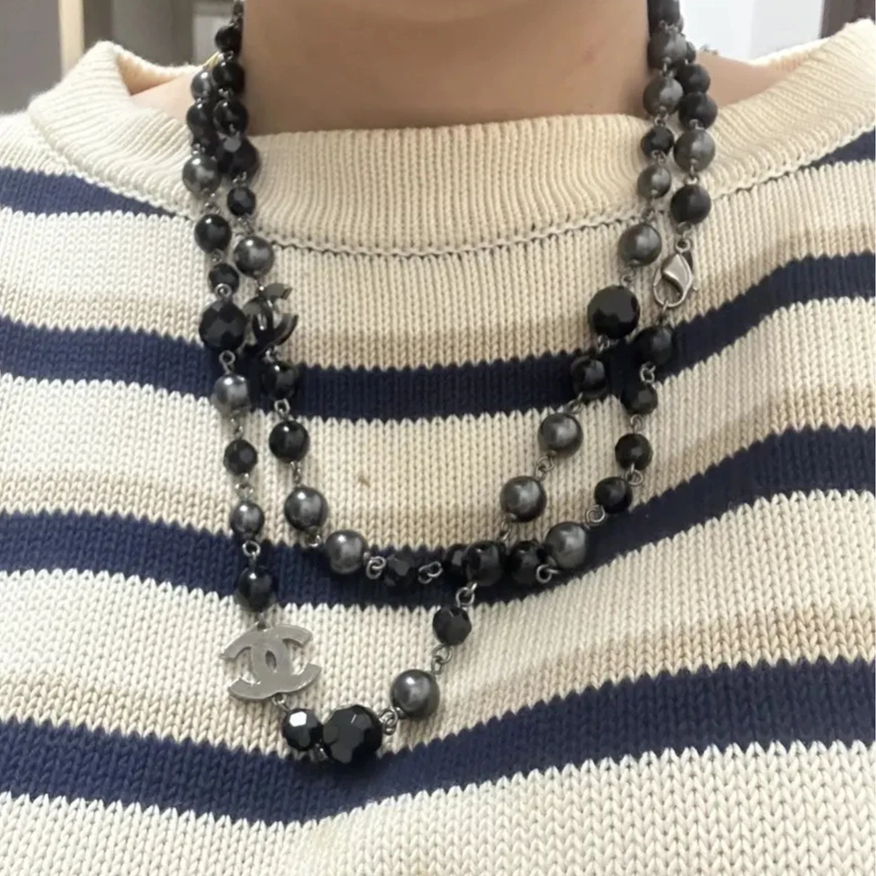 Подлинный Chanel длинный жемчуг CC ожерелье отличном черный серый серебряный логотип - Изображение 3 из 4