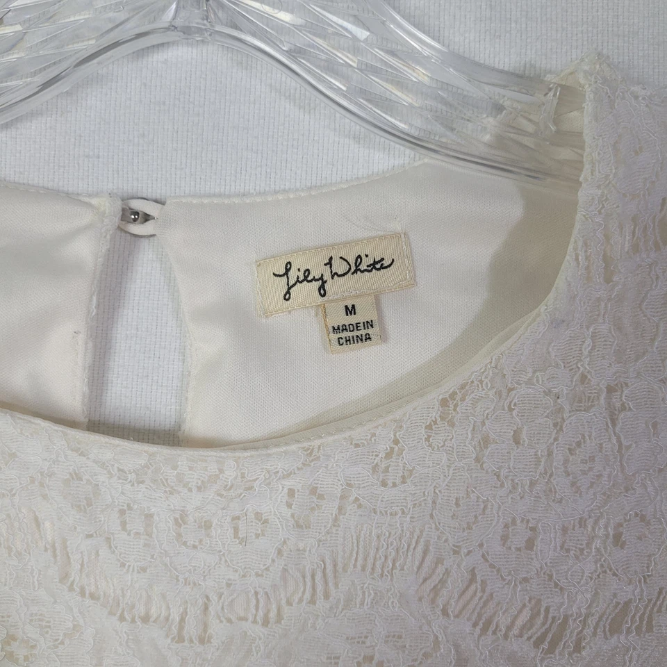 Женская блуза Lily белая кружевная размер M кремовая цвета слоновой кости топ кружевная с подкладкой короткий рукав - Изображение 3 из 4