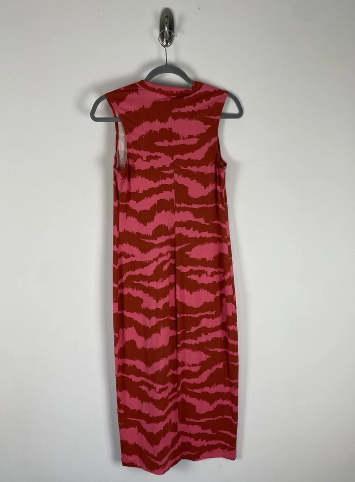 Vestido Corey Lynn Calter Nicolette Midi Talla Pequeña Rosa Rayas Anthropologie Foto 3 de 4