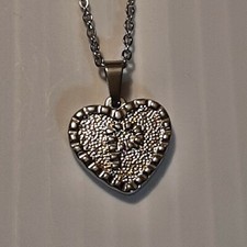 ALPHABET INITIAL LETTER P HEART Pendant Charm / STAINLESS STEEL CHAIN NECKLACE