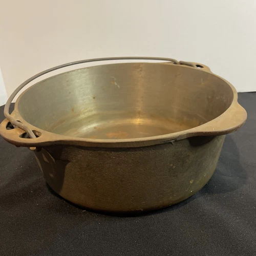 Vintage Griswold #8 (1278) Dutch Oven No Lid  Cast Iron