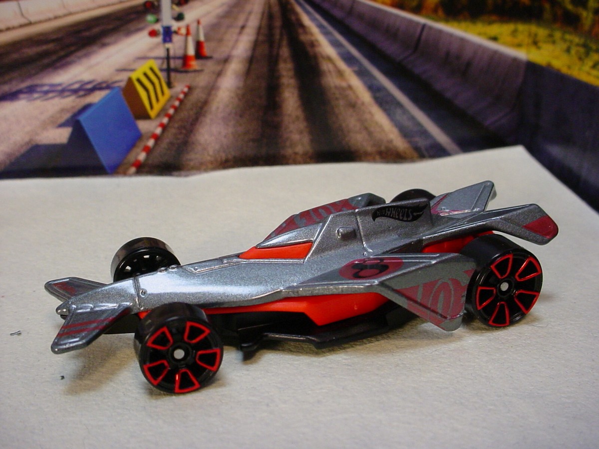 2025 Netflix LET'S RACE Design BAD TO THE BLADE☆gray;red trap5