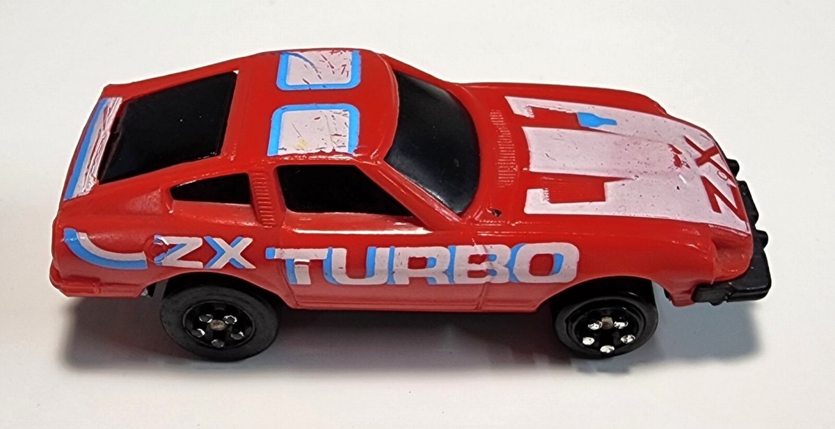 VINTAGE 1980 Kidco Burnin' Key Cars Red Datsun Turbo 280ZX Plastic