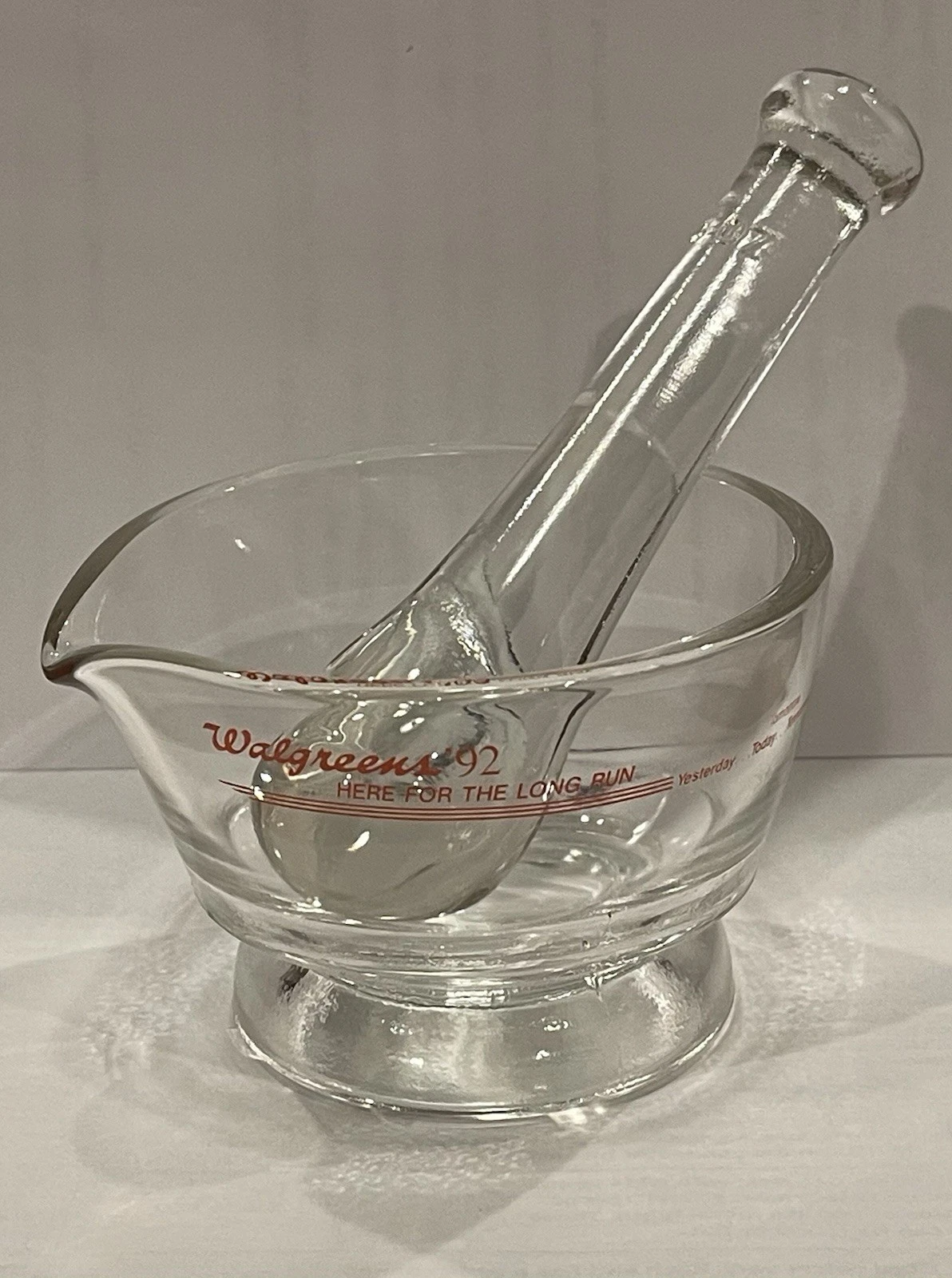 WALGREENS CLEAR GLASS PROMOTIONAL 4oz Mortar & Pestle. Vintage 1992. RARE ITEM.