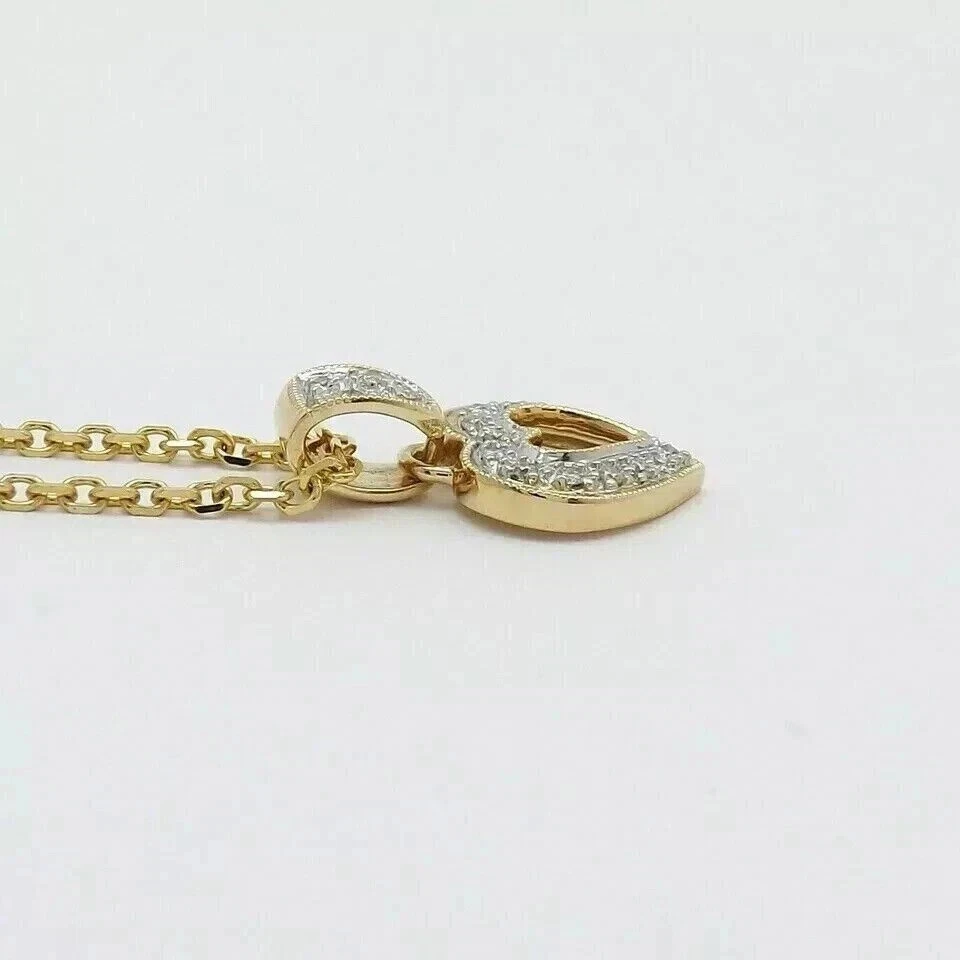 Elegante colgante de corazón de diamantes de corte redondo de 2 quilates enchapado en oro amarillo de 14 quilates creado en laboratorio Foto 3 de 4