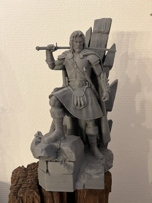 Highlander Statue