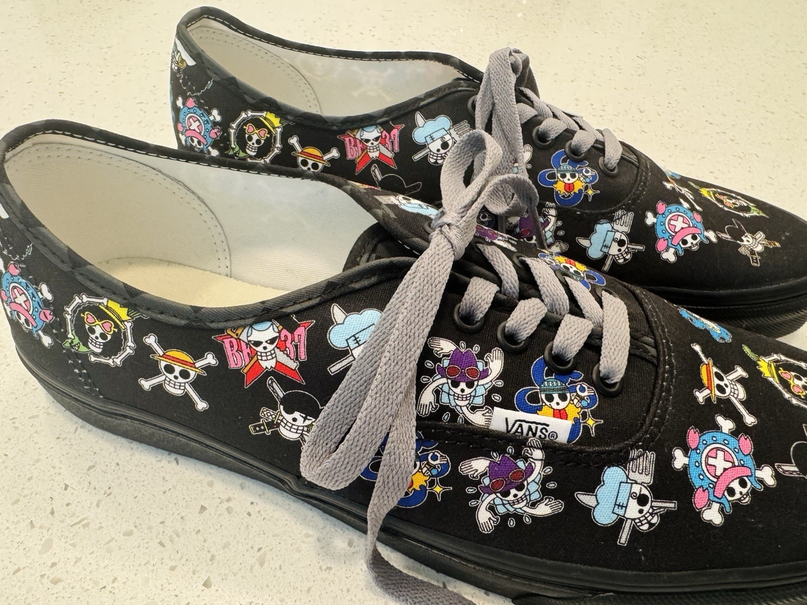 Vans Authentic "One Piece" Collab, Mens sneakers, Rare Blackout Sole- Size 12 image 6