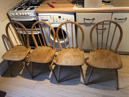 Set Of Four Original Vintage Ercol Hoop Back Windsor Chairs Model 400