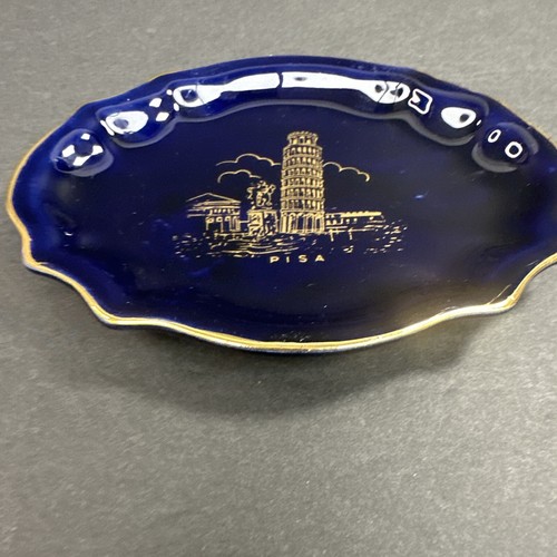 VINTAGE SOUVENIR TRAY FROM PISA ITALY WITH GOLD TRIM - Picture 8 of 10