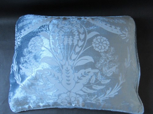 Laura Ashley Damask Velour Velvet Duck Egg Cushion Cover 50cm x 40cm - NEW - Picture 3 of 7