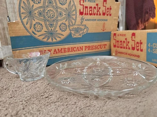 Vintage 8 Piece Snack Set By Anchor Hocking 
