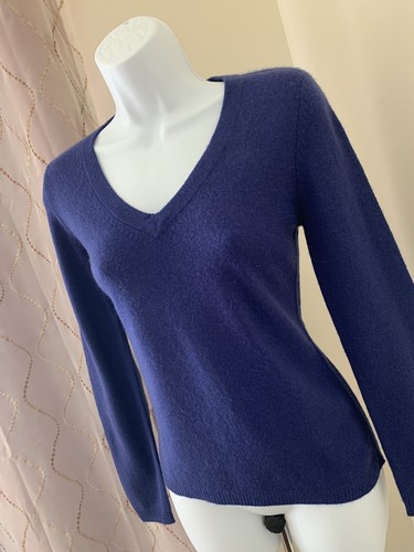 Ann Taylor Deep Royal Blue 100% Cashmere Sweater, Women's Petite - Small - Picture 6 of 8