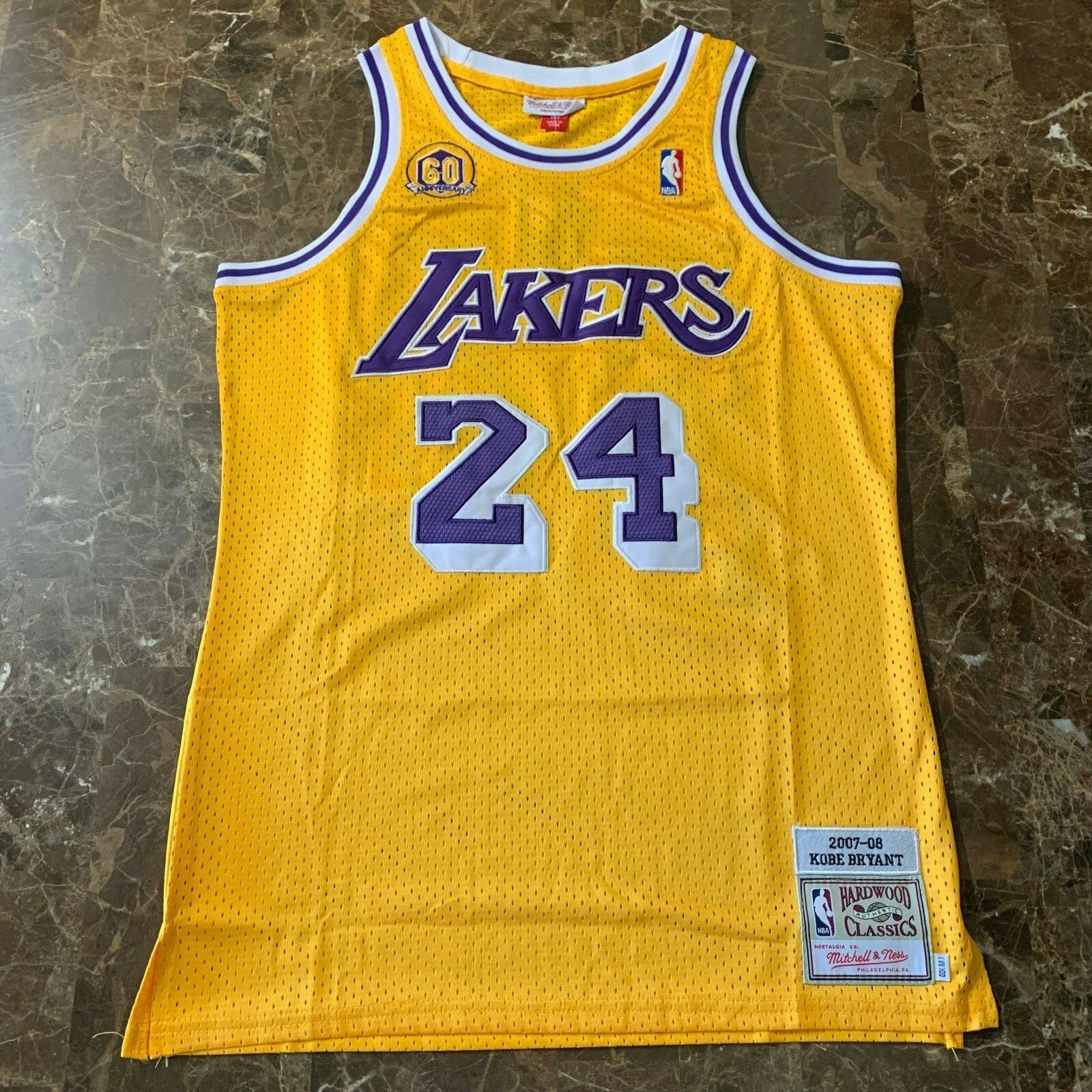 kobe throwback jersey 24