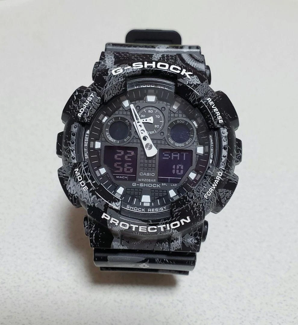 Casio G-shock GA-100MRB-1AJR Marcelo Burlon Collaboration Analog  
