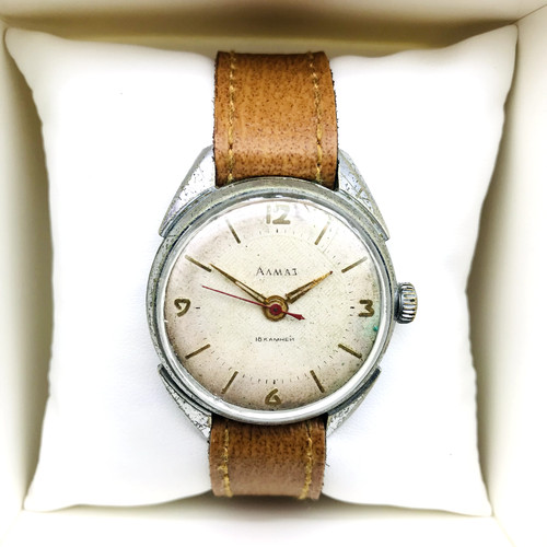 VERY RARY VINTAGE COLLECTIBLE SOVIET VOSTOK ALMAZ Watch 18 j 1960 Serviced ๐