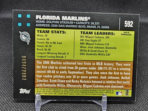 2007 Topps Gold Florida Marlins Baseball Card #592 Florida Marlins /2007 - Picture 2 of 2