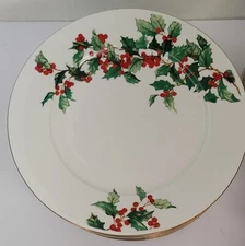 Christmas Dishes Plate Plates Holly Berries Lynns - Dinner Set Of 4
