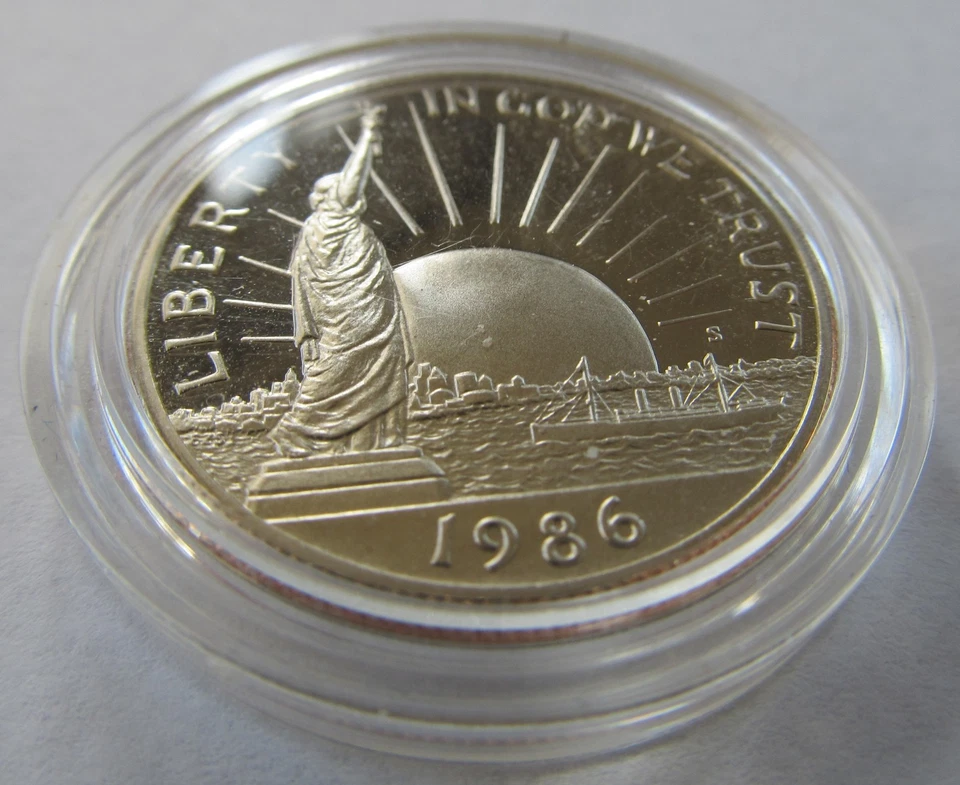 1986 S ½ Dollar Statue of Liberty Proof UNC, KM #212 - Image 2 of 4