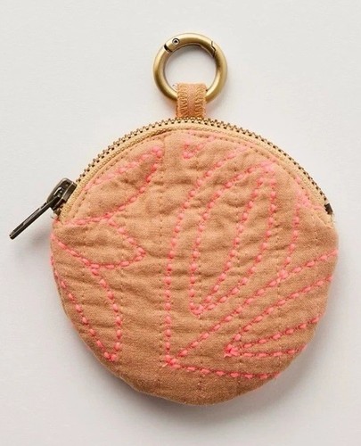 NWT Free People One Upcycled Circle Wallet Boho Purse Charm - Picture 2 of 5