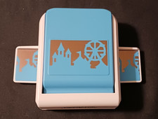 Creative Memories Decorative Border Punch Fairgrounds