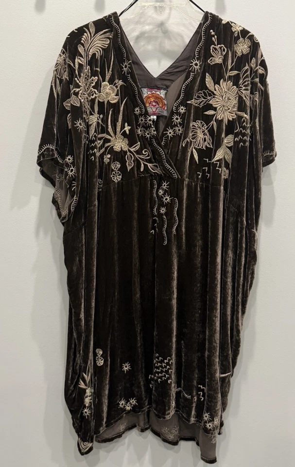 JOHNNY WAS MAREE VELVET EMBROIDERED BROWN KAFTAN XL BOHO HIPPIE NWT Retail $325 - Image 3 of 4