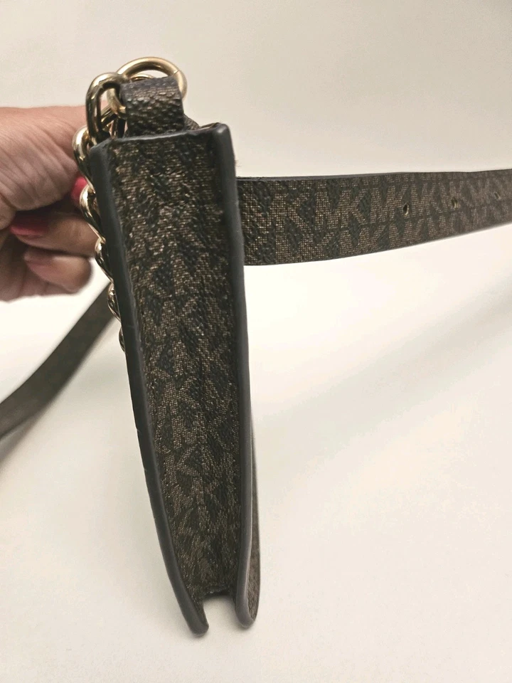 Authentic Michael Kors Belt Bag – Monogram Canvas with Gold Chain Excellent Cond - Image 4 of 4