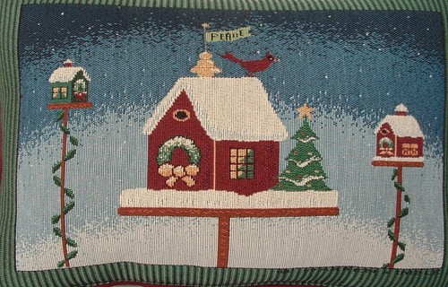 Warren Kimble- Decorated Christmas Bird Houses, Sign "PEACE" Tapestry Pillow New - Picture 2 of 8