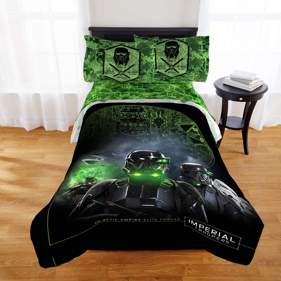 Disney's Star Wars Rogue One REVERSIBLE Twin/Full Comforter - Image 2 of 3